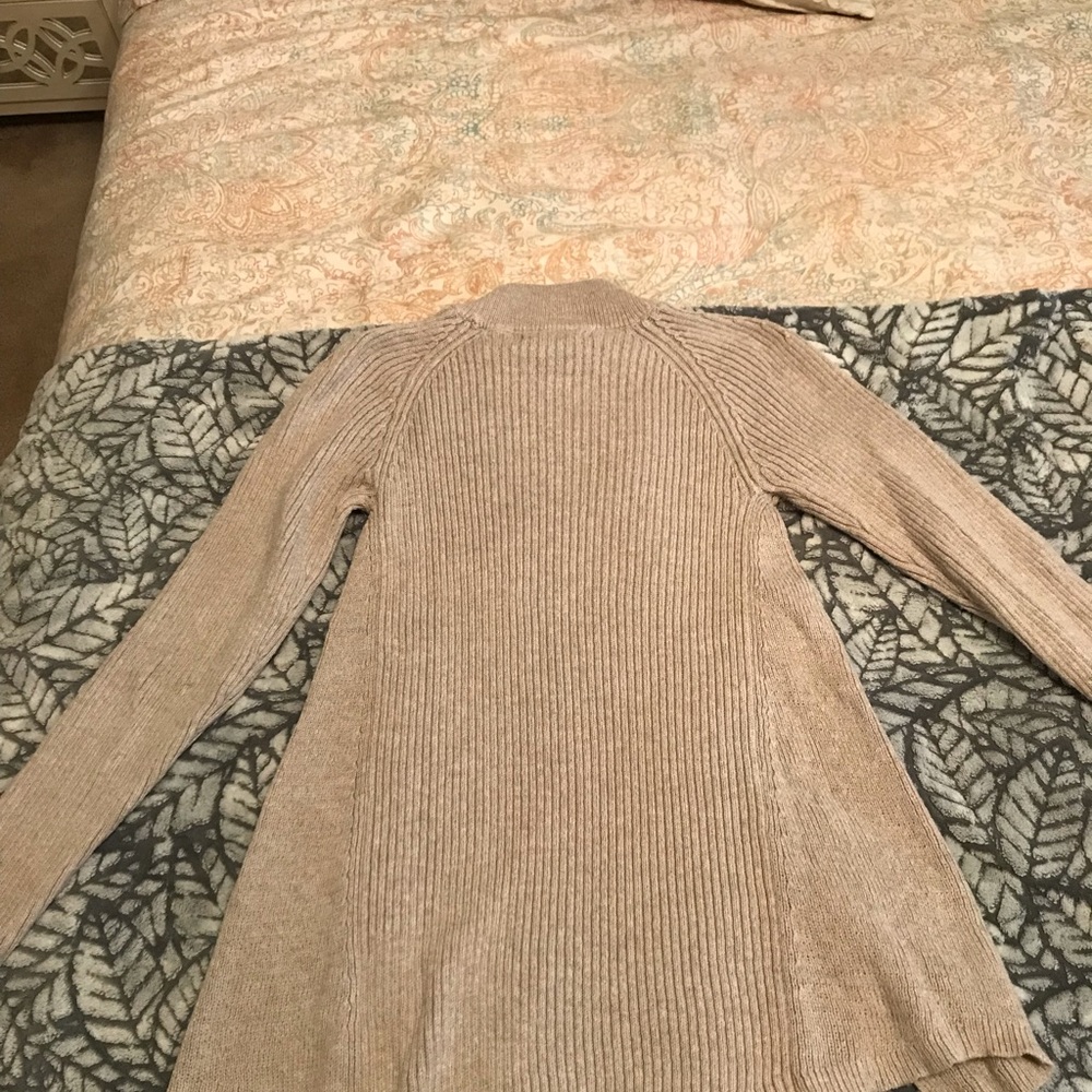 Sweater - Picture 2 of 2